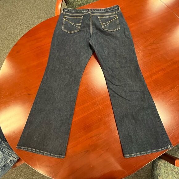 GAP 1969 Curvy Flare Jeans sz 18/ 34 R EUC - Picture 5 of 5